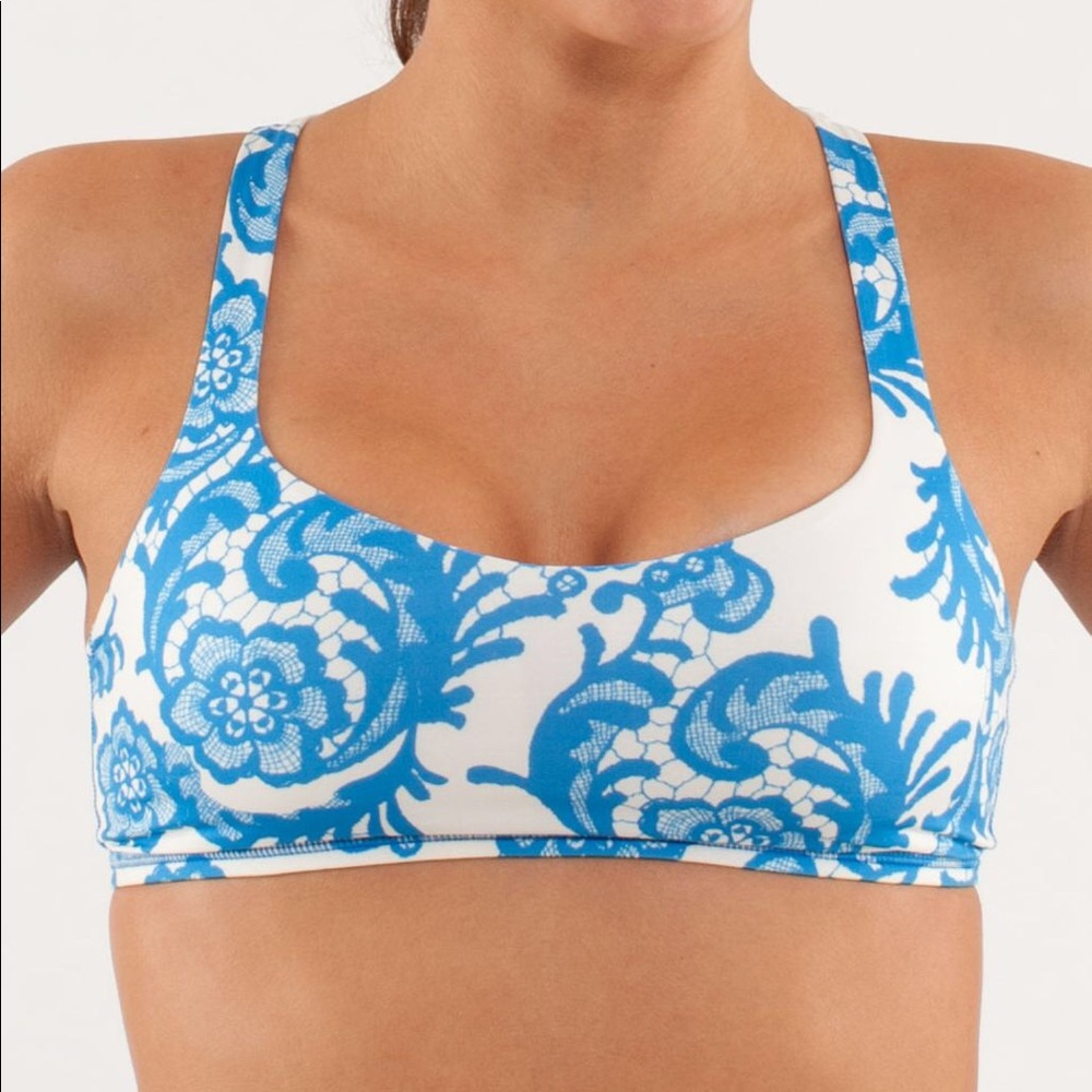 LULULEMON free to be bra laceoflage cream blue 8